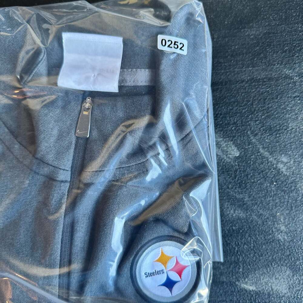 Nike NFL Pittsburgh Steelers On Field Quarter Zip - Large - Picture 6 of 6